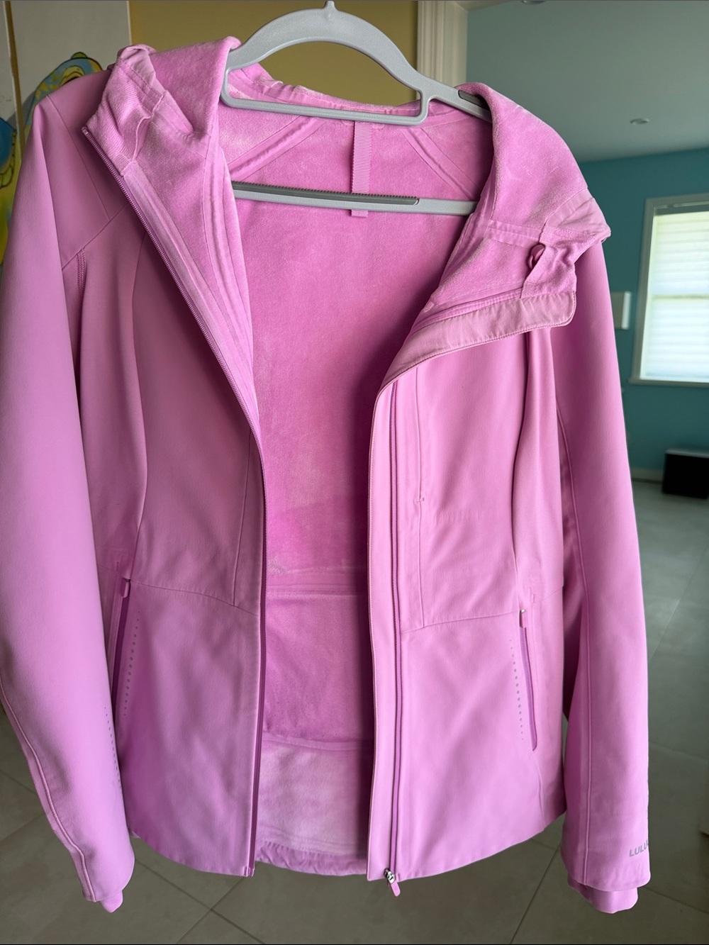Lululemon Light Jacket size 10 Pink!